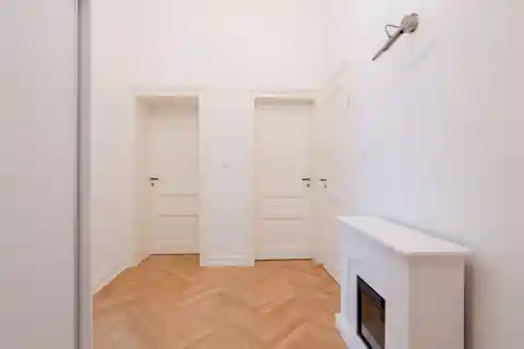 Stylishly Renovated Old Building Apartment with Balcony