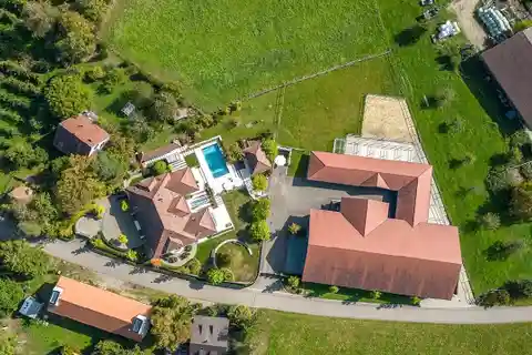 Exclusive Villa with Superior Equestrian Facilities