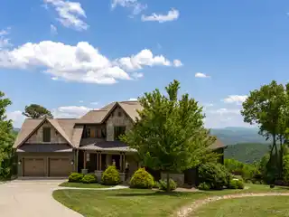 Private Corner Lot Overlooking Majestic Mountains
