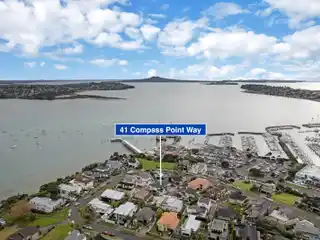 Modern Residence on Compass Point Way