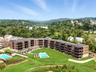 Three Bedroom Luxury Residence in the Brooks
