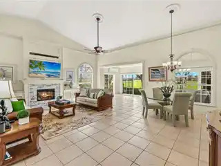 Welcoming Home with Expansive Views in Windstar on Naples Bay