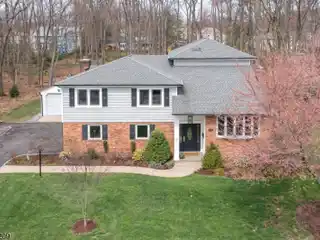 Gorgeous Home in a Great Location