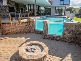 Aviator’s Dream Estate Home