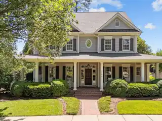 Stately and Inviting Home