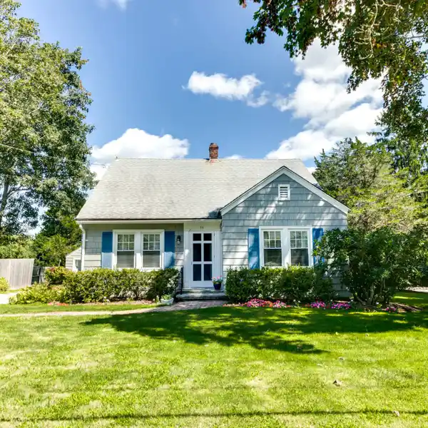 CHARMING COTTAGE FOR RENT