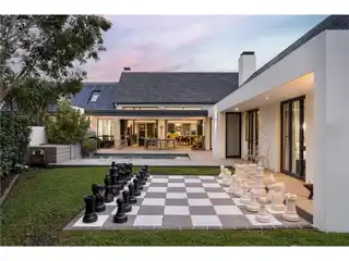 Refined Pearl Valley Living with Designer Flair