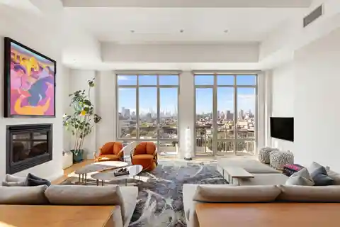 Spectacular Harlem Loft with Iconic Views