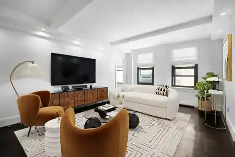 Captivating Rarely Available Renovated Apartment