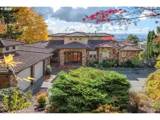 Sophisticated Living with Everyday Comfort