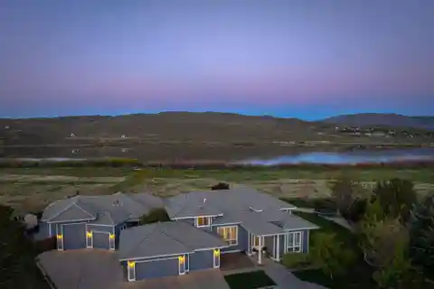 Private Retreat in Exclusive Old Washoe Estates