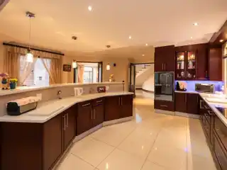 Nature-Inspired Luxury with Endless Flexibility