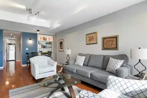 Bright Corner Residence in Prime Lincoln Square