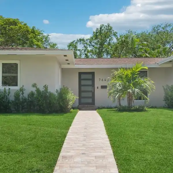 UPDATED HOME IN OLD CUTLER SOUTH