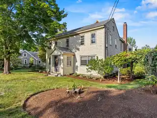 Distinctive 1808 Colonial