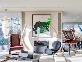 Top-floor Penthouse in the Sought-after Observatoire District