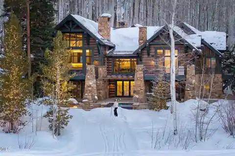 Contemporary Mountain Retreat in Exclusive Bachelor Gulch