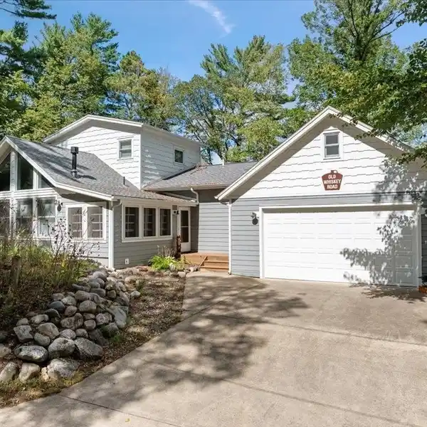 BEAUTIFULLY REMODELED PROPERTY ON WHITEFISH LAKE