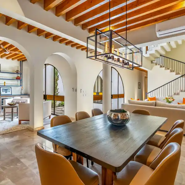 BEAUTIFUL HOME IS LOCATED IN THE SOUGHT-AFTER GATED COMMUNITY OF ACUERLA