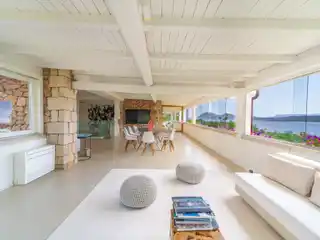 Punta Lada Villa with Stunning Views