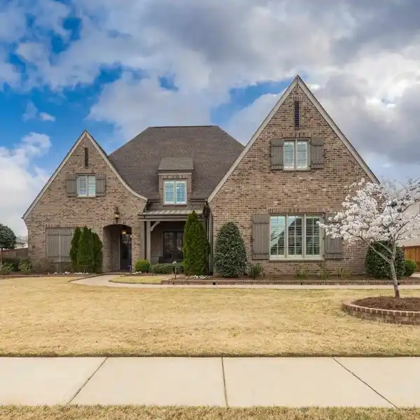 IMMACULATE UPDATED HOME