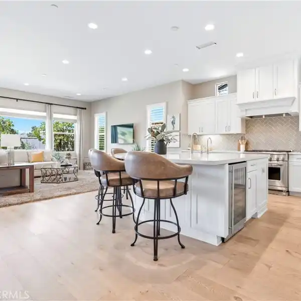 ELEGANT SINGLE-LEVEL HOME WITH EXPANSIVE OUTDOOR OASIS