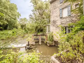 Charming 17th-Century Property