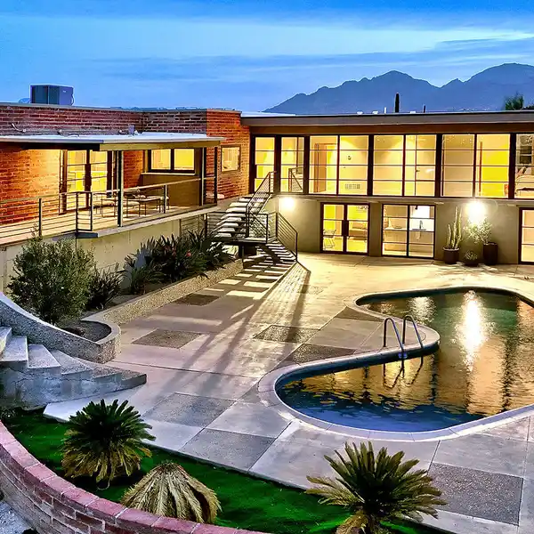 EXQUISITELY REIMAGINED CONTEMPORARY RESIDENCE