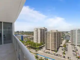 Three Bedroom Condo with Stunning Intracoastal Views