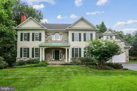 Gracious Home on a Park-Like Lot