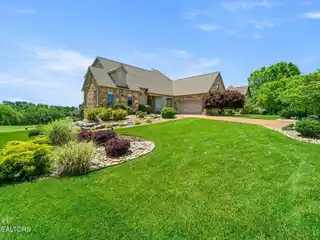 Golf Front Luxury with Beautiful Views