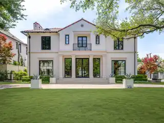 Architectural Pedigree with Modern Luxury