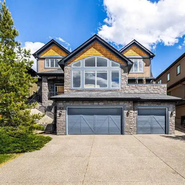 REMARKABLE CUSTOM HOME