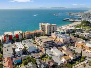 Prestigious Penthouse Complex on the Esplanade