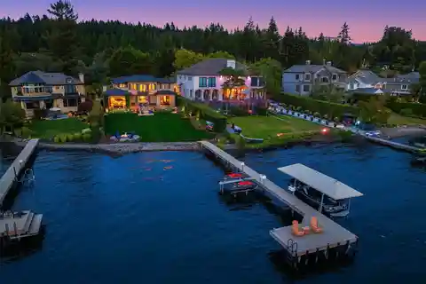 Tuscan Influenced Residence on Lake Sammamish