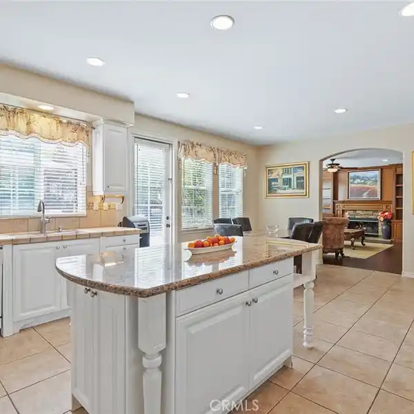 ELEGANT ESTATE IN NORTHPARK