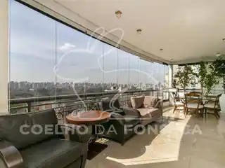 Beautiful Penthouse with 360-Degree Views