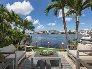 Luxury Waterfront Condo on Naples Bay