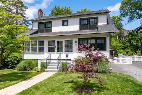 Lovely Pelhamwood Home
