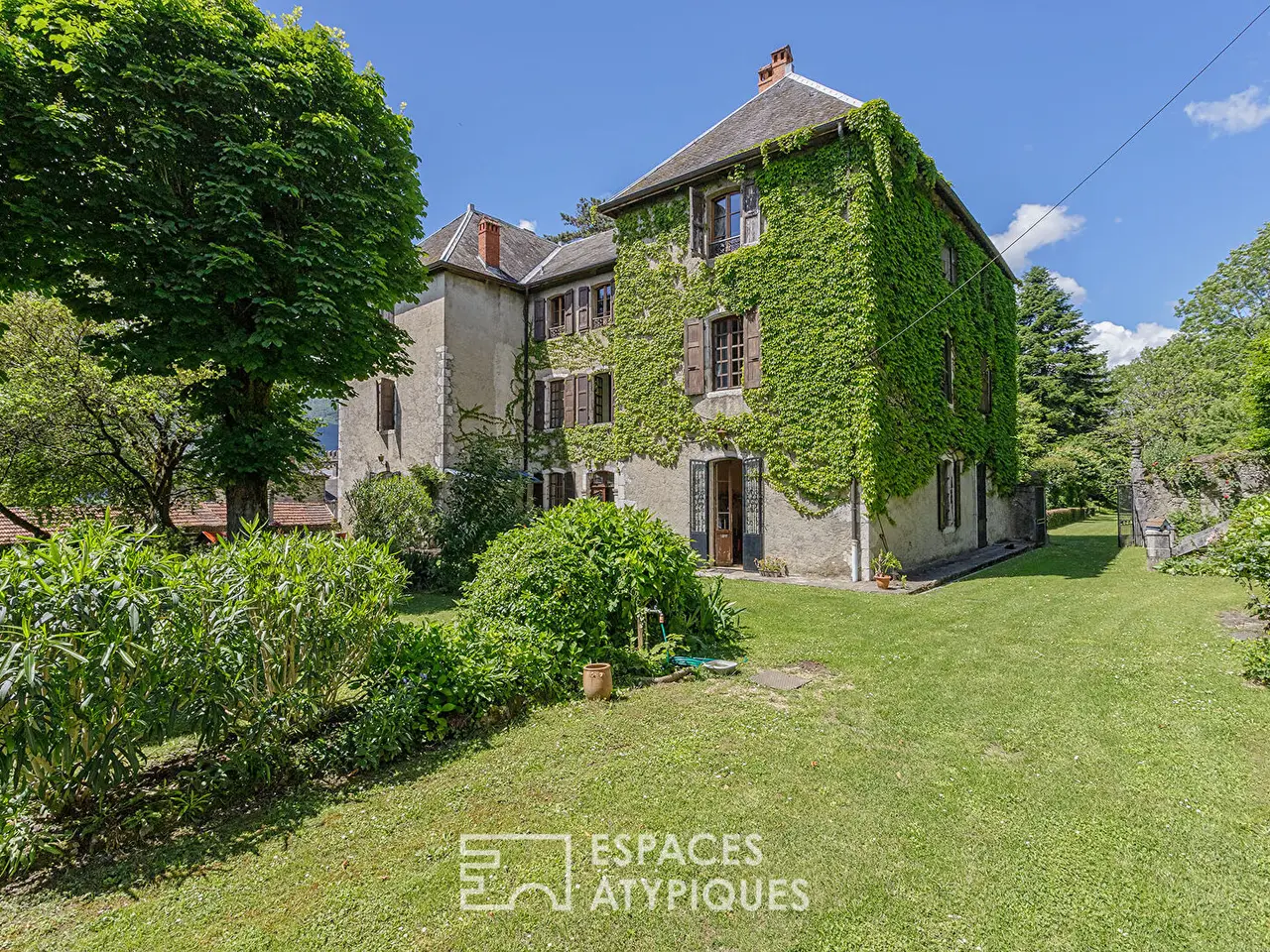 Prestigious Stately Residence - Serrières-en-Chautagne, Other, 73310, FR