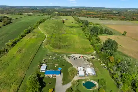 Four-Season Lifestyle Farm Designed for Reconnecting with Nature