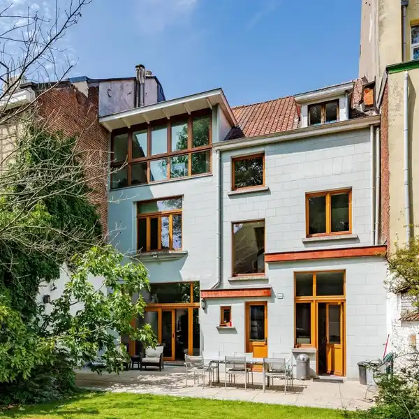 CHARMING 1929 HOME