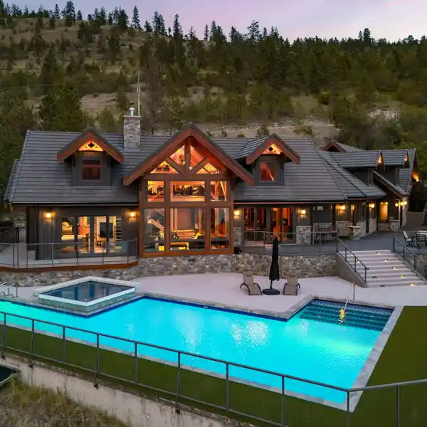 TIMBERFRAME LAKEVIEW MASTERPIECE