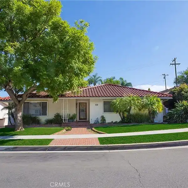 SERENE CUL-DE-SAC HOME WITH BRIGHT OPEN LAYOUT