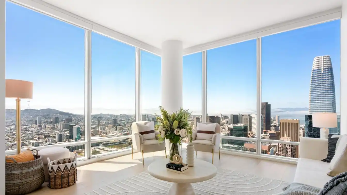 Rare Penthouse Level Unit at One Rincon Hill