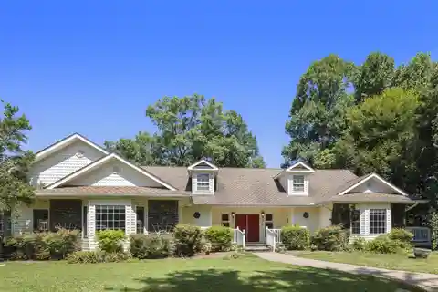 The Ultimate Compound on over Six Acres