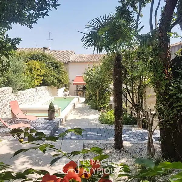TIMELESS STONE ESTATE IN UZES HEART