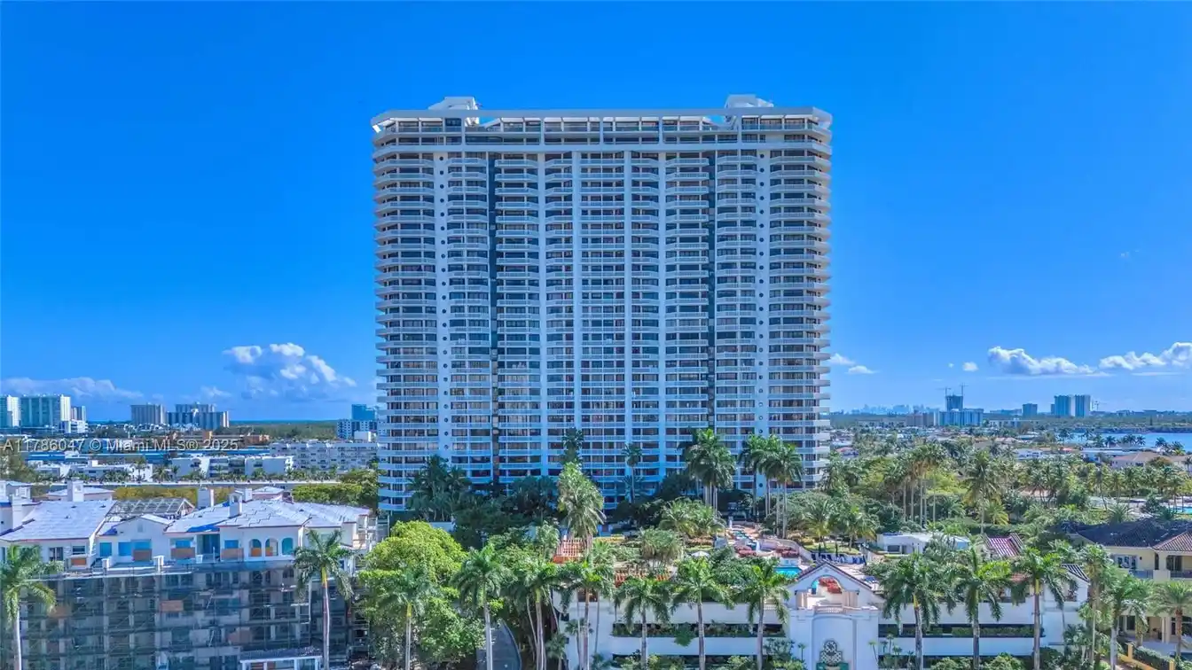 Exclusive Tower Residence