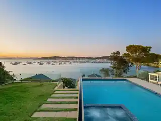 The Ideal Luxury Lake House