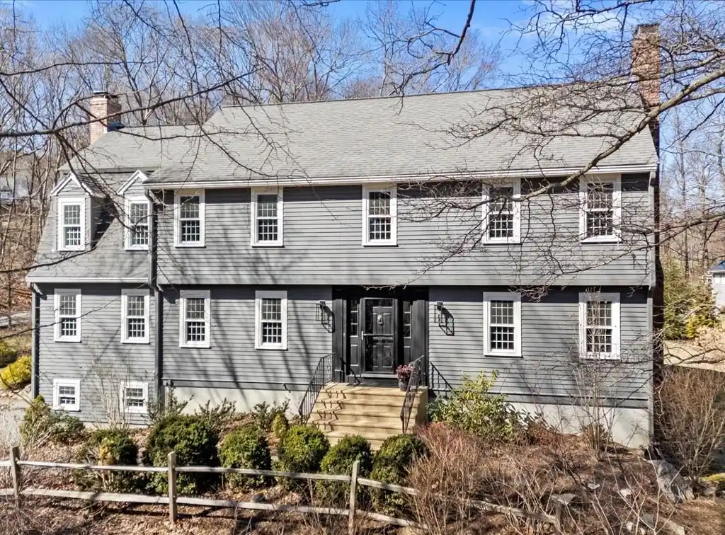 Move-in Ready Home on a Private Acre